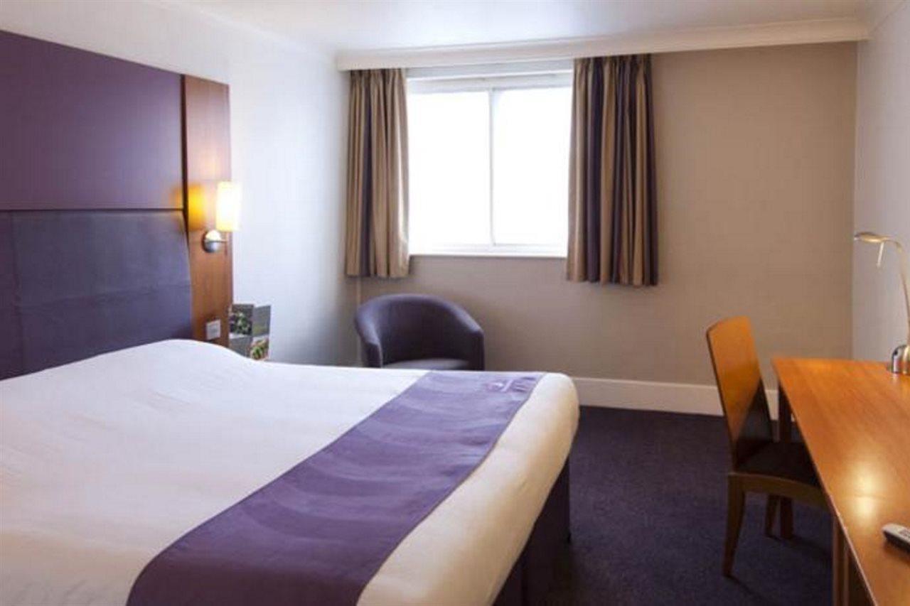 Premier Inn Sheffield Arena Eksteriør billede